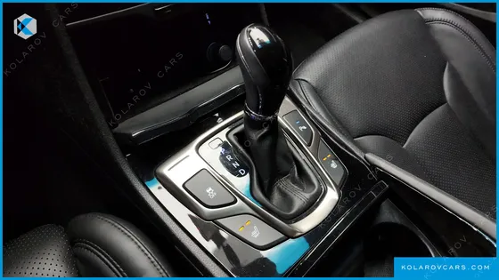 HYUNDAI GRANDEUR HG240 LUXURY