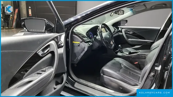 HYUNDAI GRANDEUR HG240 LUXURY