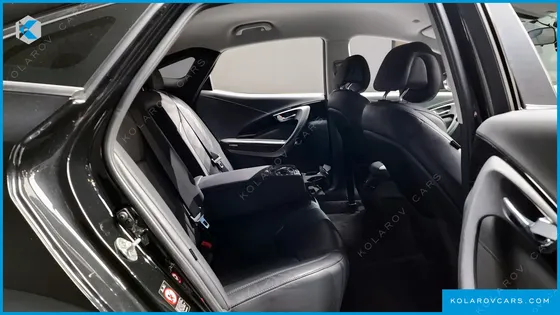 HYUNDAI GRANDEUR HG240 LUXURY