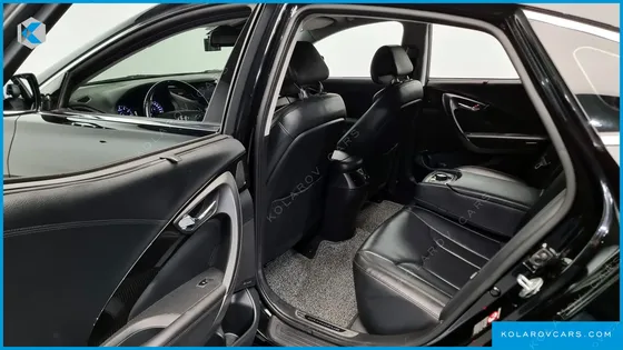 HYUNDAI GRANDEUR HG240 MODERN COLLECTION
