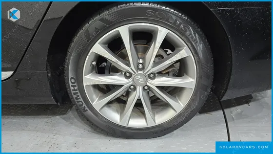 HYUNDAI GRANDEUR HG240 MODERN COLLECTION
