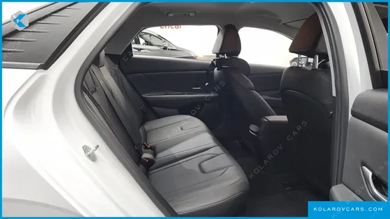 HYUNDAI ELANTRA (AVANTE) 1.6
