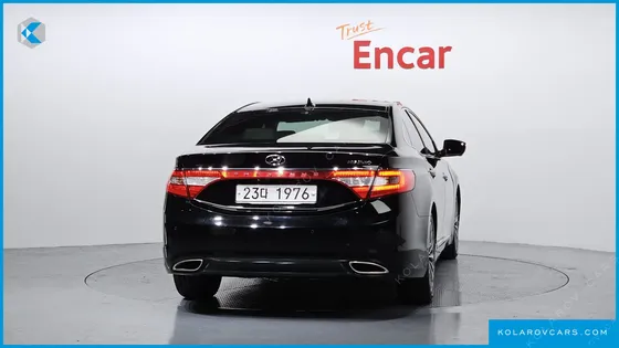 HYUNDAI GRANDEUR HG240 SPECIAL