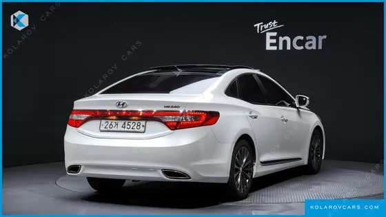 HYUNDAI GRANDEUR HG240 MODERN