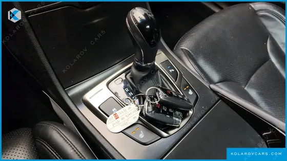 HYUNDAI GRANDEUR HG240 MODERN