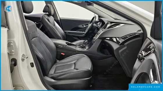 HYUNDAI GRANDEUR HG240 MODERN
