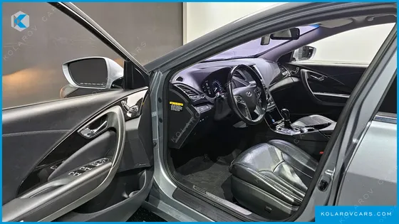 HYUNDAI GRANDEUR HG240 MODERN COLLECTION
