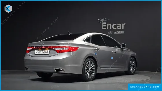 HYUNDAI GRANDEUR HG240 MODERN