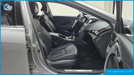 HYUNDAI GRANDEUR HG240 MODERN