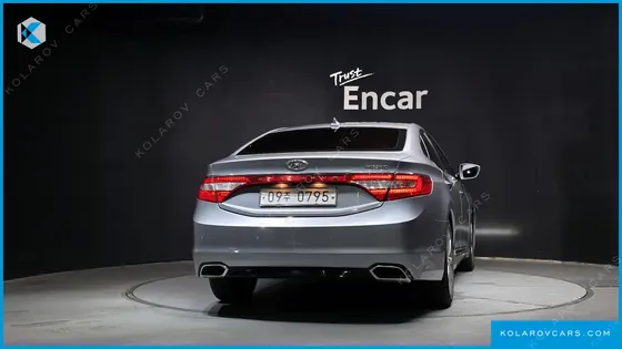 HYUNDAI GRANDEUR HG240 MODERN COLLECTION