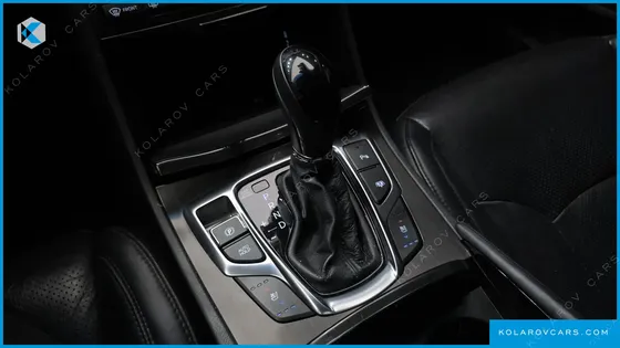 HYUNDAI GRANDEUR HG240 MODERN COLLECTION
