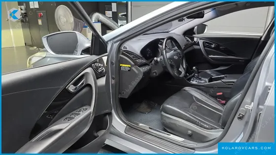 HYUNDAI GRANDEUR HG240 MODERN COLLECTION