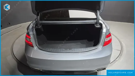 HYUNDAI GRANDEUR HG240 MODERN COLLECTION