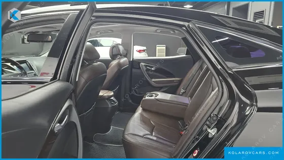 HYUNDAI GRANDEUR HG240 MODERN
