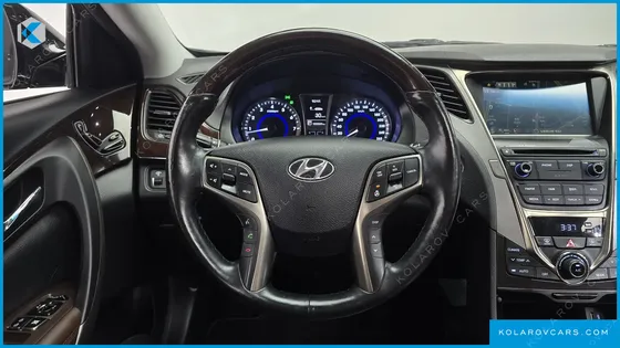 HYUNDAI GRANDEUR HG240 MODERN