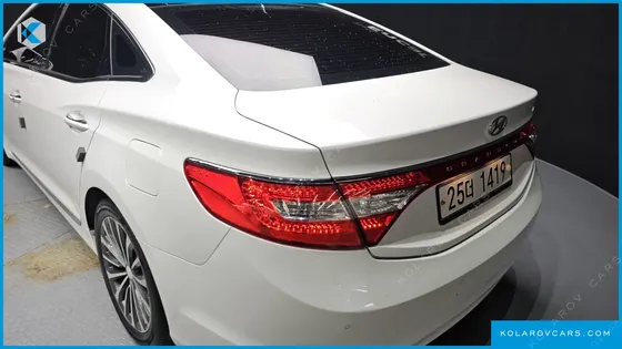 HYUNDAI GRANDEUR HG300 EXCLUSIVE