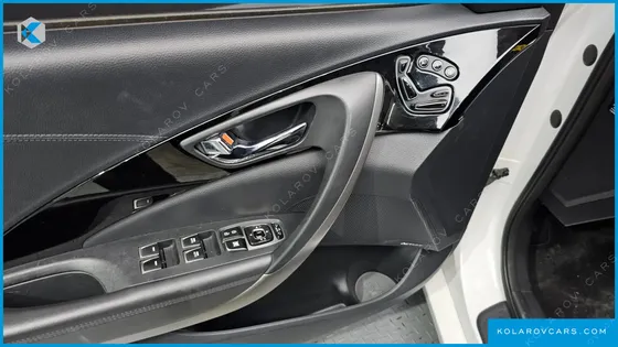 HYUNDAI GRANDEUR HG300 EXCLUSIVE