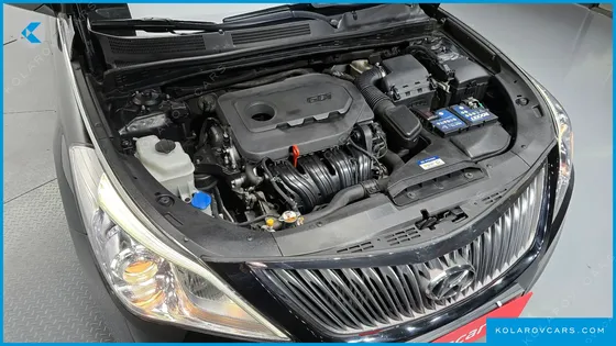 HYUNDAI GRANDEUR HG240 MODERN