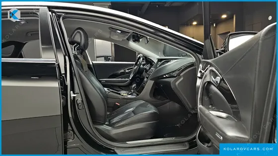 HYUNDAI GRANDEUR HG240 MODERN