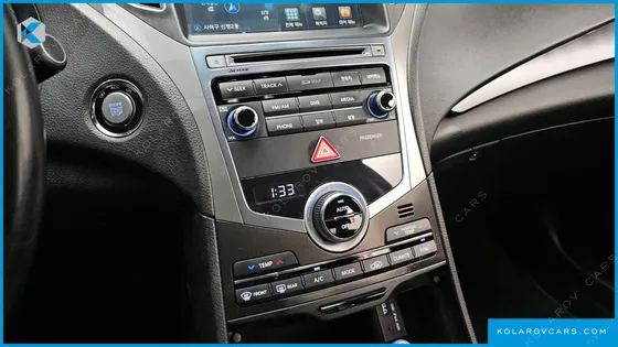 HYUNDAI GRANDEUR HG240 MODERN