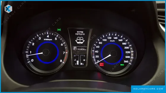 HYUNDAI GRANDEUR HG300 PREMIUM