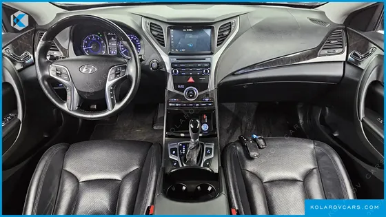 HYUNDAI GRANDEUR HG240 MODERN