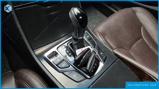 HYUNDAI GRANDEUR HG240 MODERN