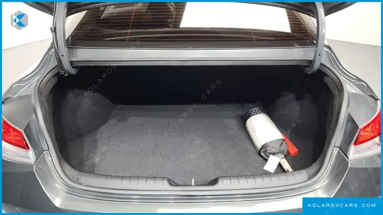 HYUNDAI ELANTRA (AVANTE) 1.6