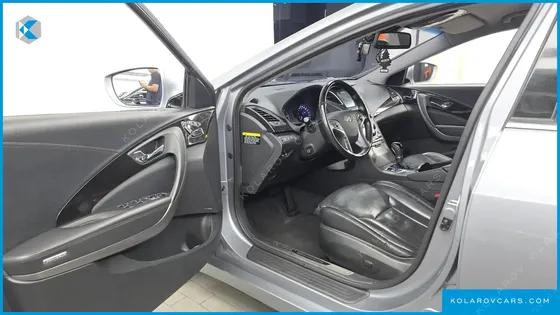 HYUNDAI GRANDEUR HG220 DIESEL PREMIUM