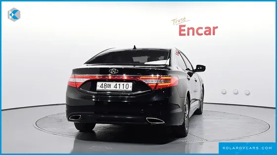 HYUNDAI GRANDEUR HG240 MODERN