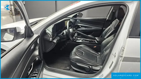 HYUNDAI ELANTRA (AVANTE) 1.6
