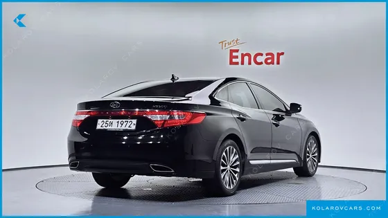 HYUNDAI GRANDEUR HG300 PREMIUM