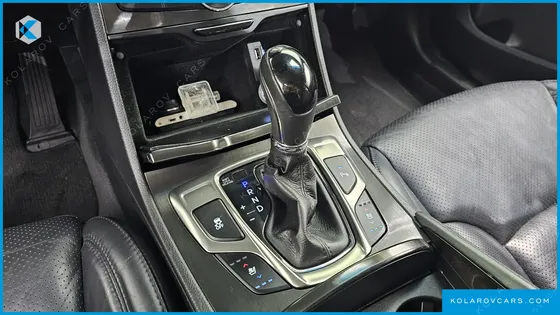 HYUNDAI GRANDEUR HG300 PREMIUM