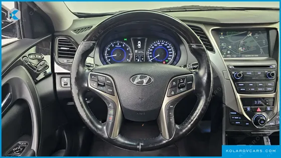 HYUNDAI GRANDEUR HG300 PREMIUM