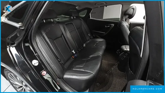 HYUNDAI GRANDEUR HG300 ROYAL