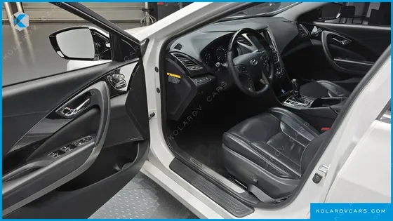 HYUNDAI GRANDEUR HG300 EXCLUSIVE