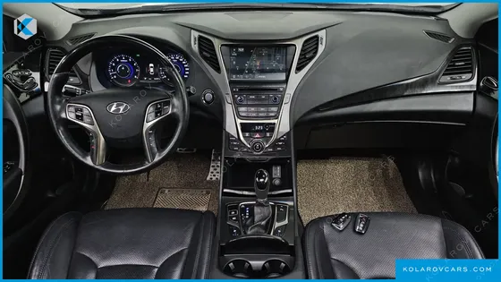 HYUNDAI GRANDEUR HG240 MODERN