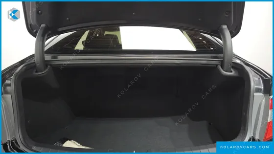 HYUNDAI GRANDEUR HG240 MODERN