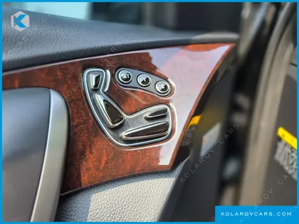 HYUNDAI GRANDEUR HG300 EXCLUSIVE