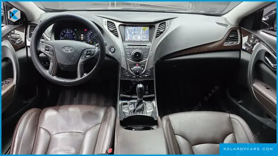 HYUNDAI GRANDEUR HG300 PREMIUM