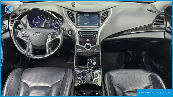 HYUNDAI GRANDEUR HG240 MODERN