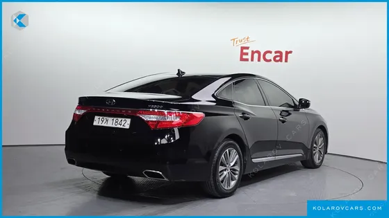 HYUNDAI GRANDEUR LPG HG300 HANDICAPPED ONLY