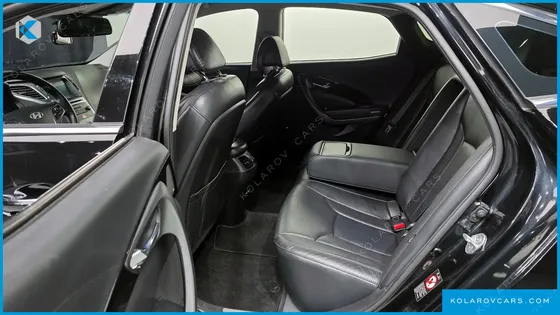 HYUNDAI GRANDEUR LPG HG300 HANDICAPPED ONLY