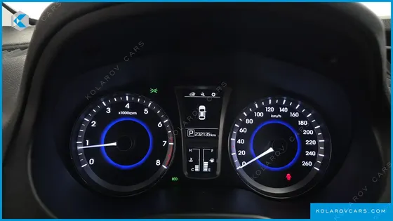 HYUNDAI GRANDEUR HG240 MODERN