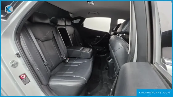 HYUNDAI GRANDEUR HG240 MODERN