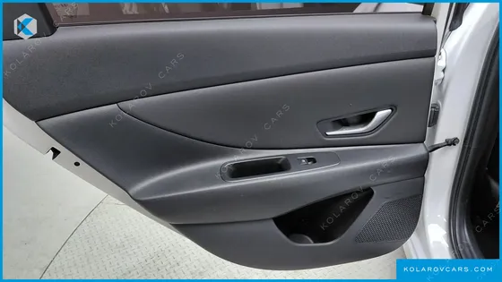 HYUNDAI ELANTRA (AVANTE) 1.6 LPI (RENTAL CAR)