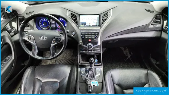 HYUNDAI GRANDEUR HG240 MODERN