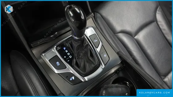 HYUNDAI GRANDEUR HG220 DIESEL MODERN