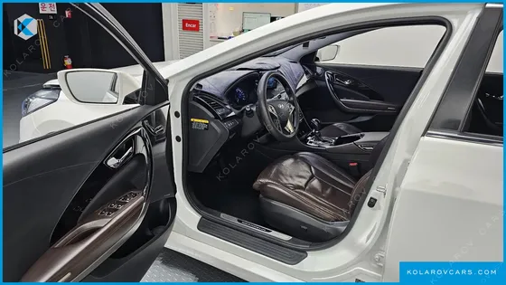 HYUNDAI GRANDEUR LPG HG300 EXECUTIVE