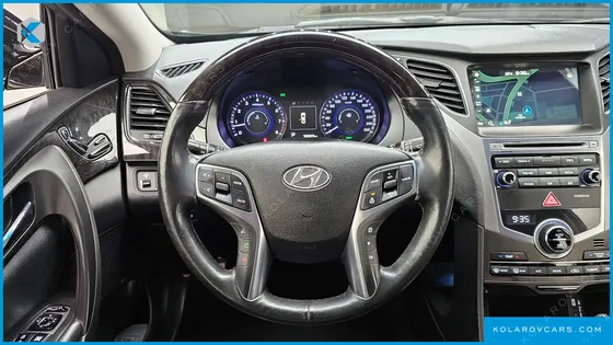 HYUNDAI GRANDEUR HG300 PREMIUM